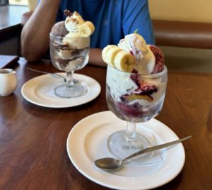 フルーツパフェ